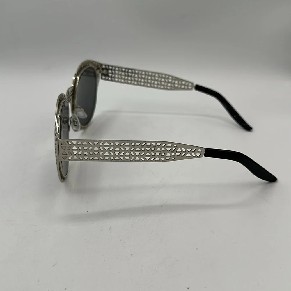 N/A silver laser